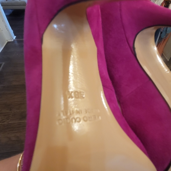 Hot pink, genuine leather suede, pointed toe high heel pumps - Picture 9 of 9